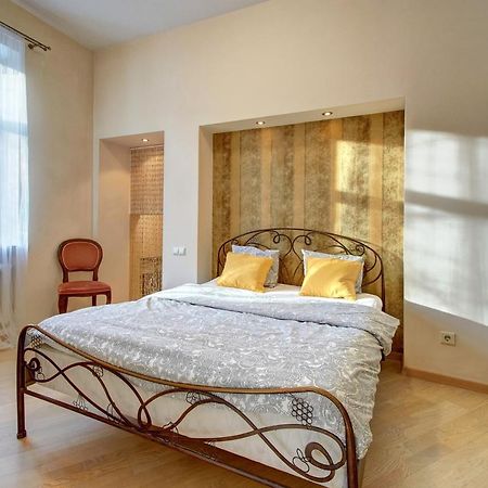 Romantic City Center Apartment In Old Town Wilno Zewnętrze zdjęcie