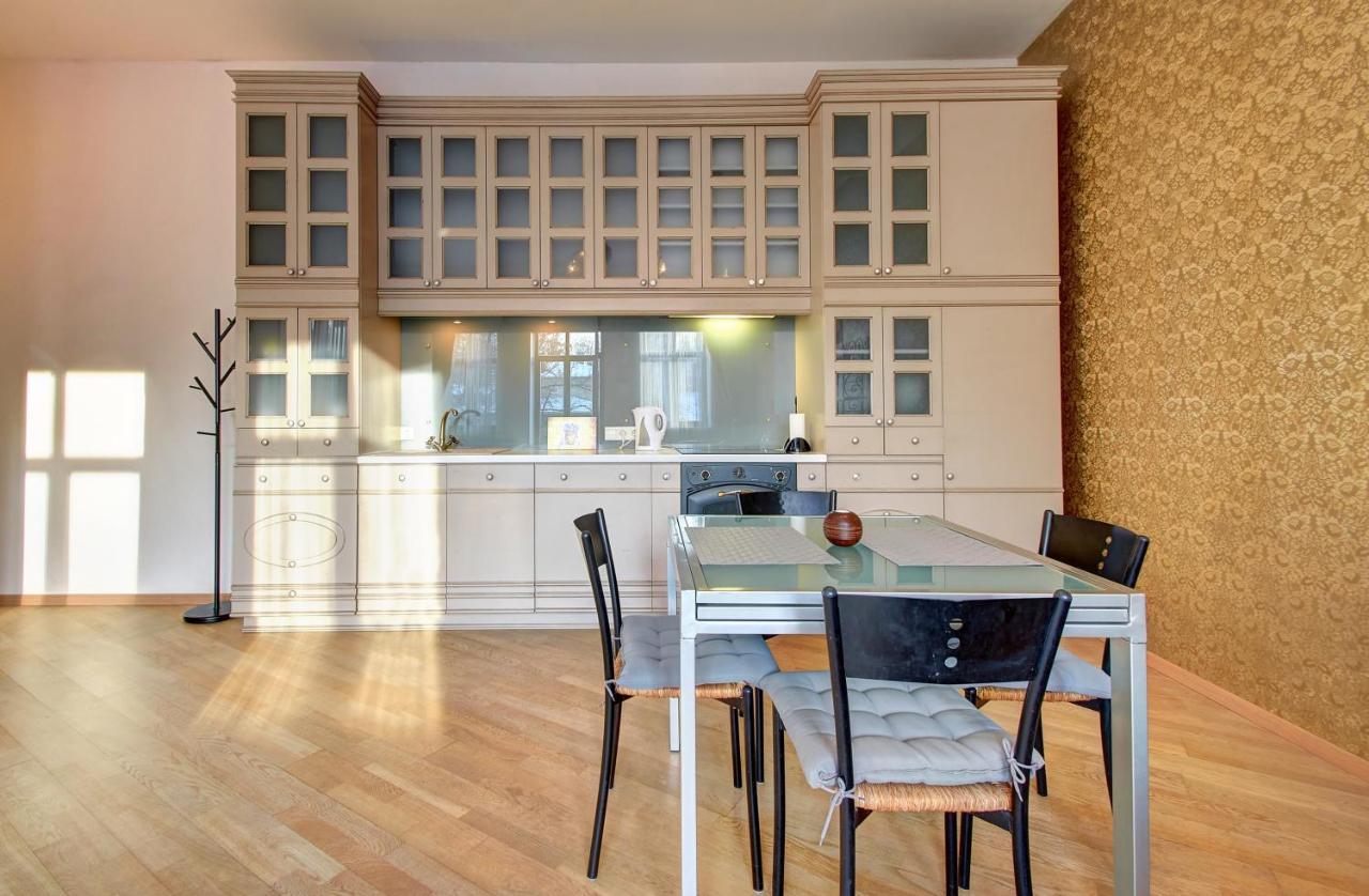 Romantic City Center Apartment In Old Town Wilno Zewnętrze zdjęcie