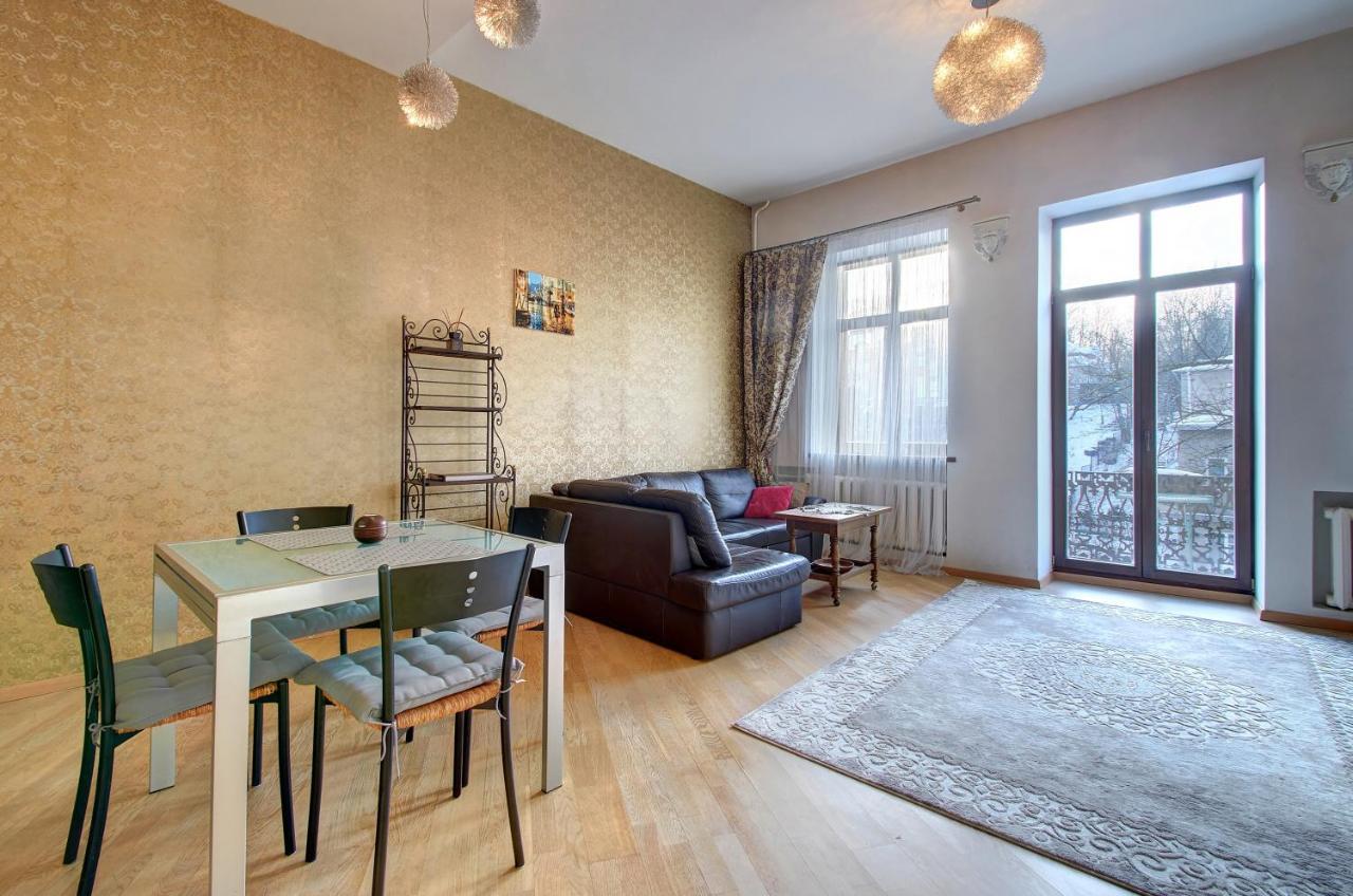 Romantic City Center Apartment In Old Town Wilno Zewnętrze zdjęcie